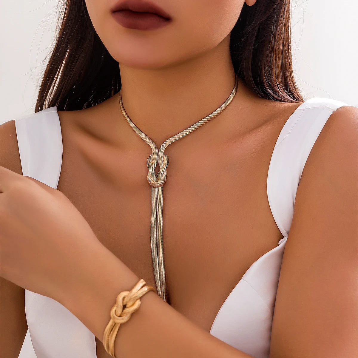 Women's Snake Chain Jewelry Set – Necklace & Bracelet, Elegant Gold Design