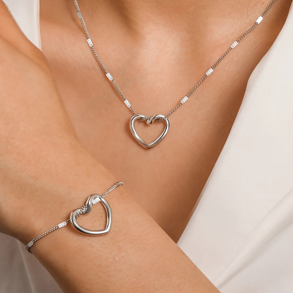 Light-Luxe Twisted Heart Stainless Steel Jewelry Set