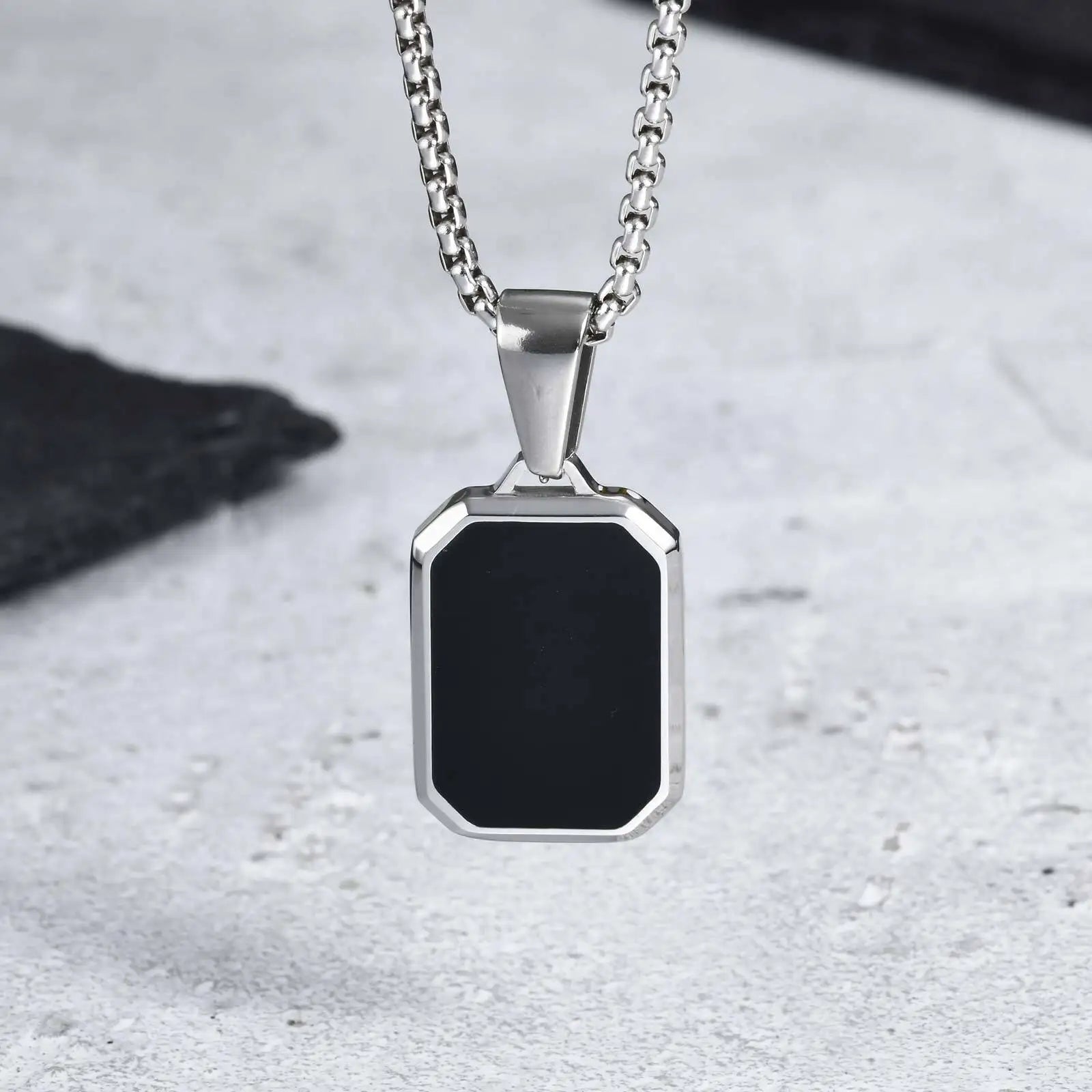 Men’s Geometric Black-Enamel Rectangle Pendant Necklace – Gold-Tone Rope/Box Long Chain
