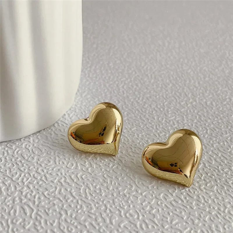 Women's Luxury Heart-Shaped Earrings – Gold Tone, Minimalist & Elegant