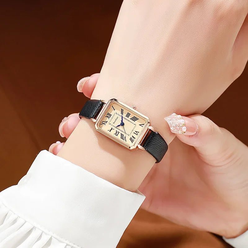 Women's Retro Square Quartz Watch – Roman Numerals, Leather Strap, Elegant Design