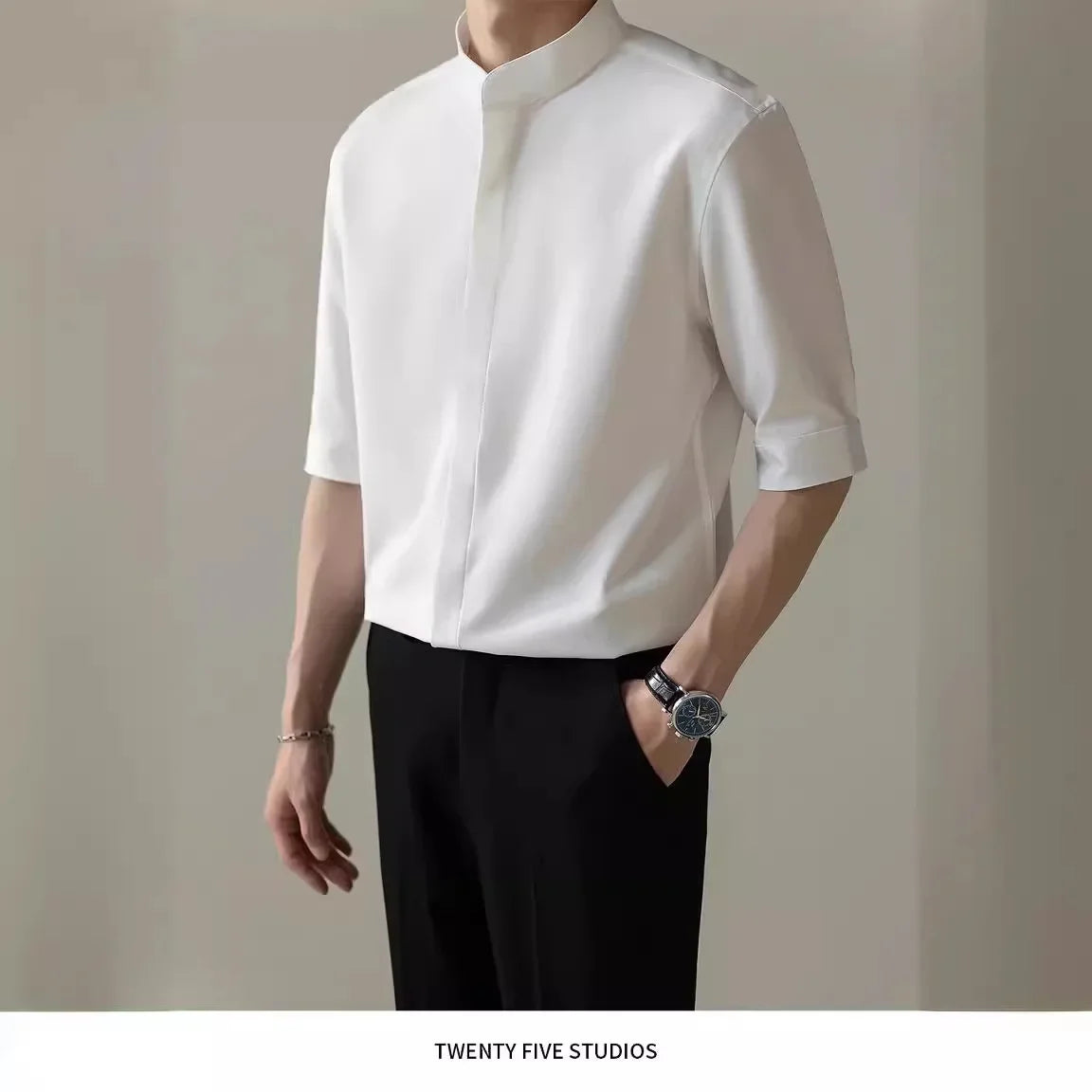 Men’s Slim Ice-Silk Short-Sleeve Shirt — Chinese-Style Stand Collar, Lightweight & Casual
