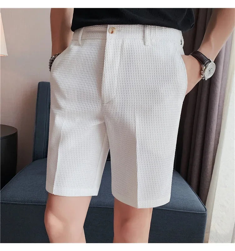 Men’s Solid Waffle-Check Casual Shorts – Lightweight 5-Point Knee Length, Smart-Casual