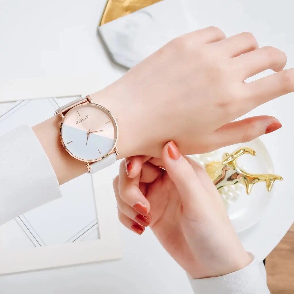 Women's Luxury Quartz Watch Set – PU Leather Strap with Bracelet, Elegant and Fashionable